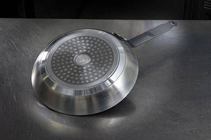 Non-stick ponev - 24 cm CHOC RESTO INDUCTION De Buyer - Chef Bruni